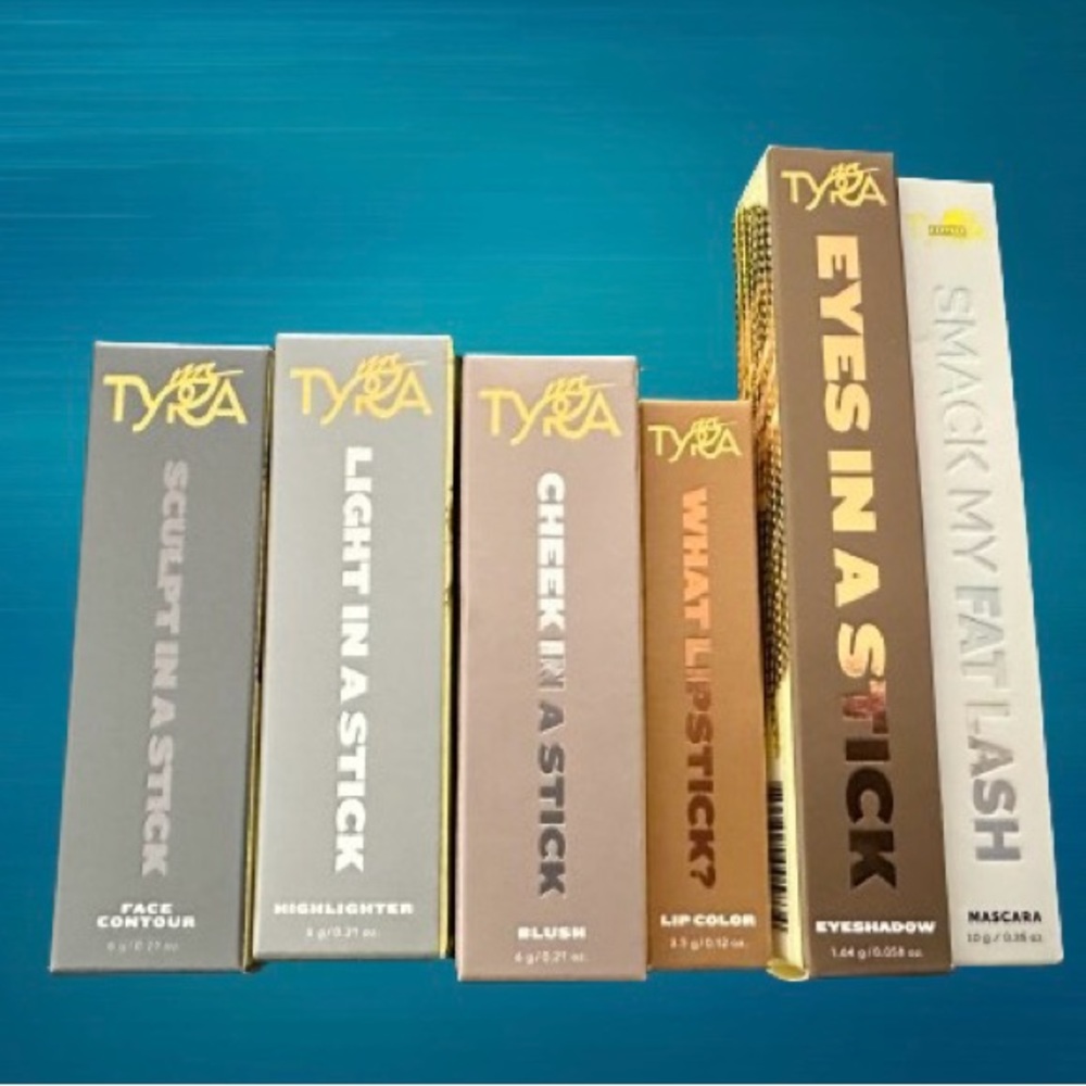 Tyra Beauty 5-Minute TYover in Fresh Look Old Stock New in Box